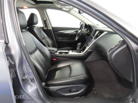 2021 Infiniti Q50 Luxe