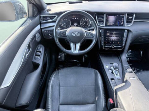 2022 Infiniti QX55 Essential