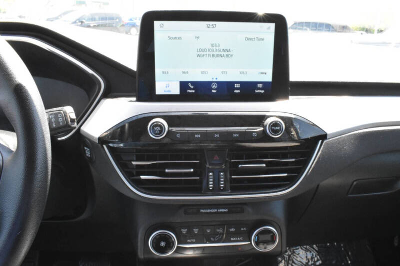 2020 Ford Escape SE
