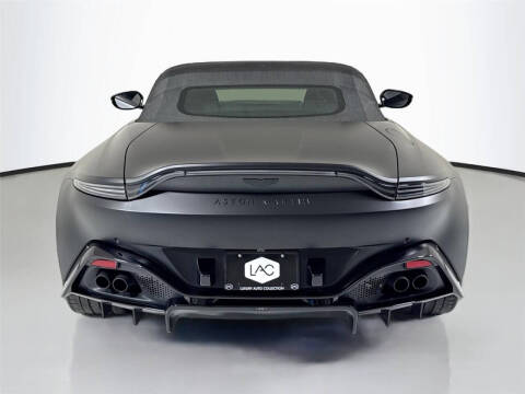 2022 Aston Martin Vantage