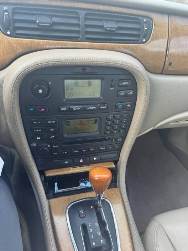 2003 Jaguar S-Type 4.2