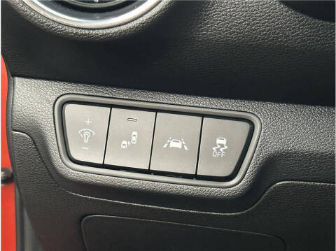 2021 Kia Forte GT Line