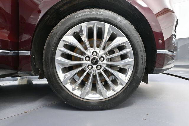 2021 Ford Edge Titanium