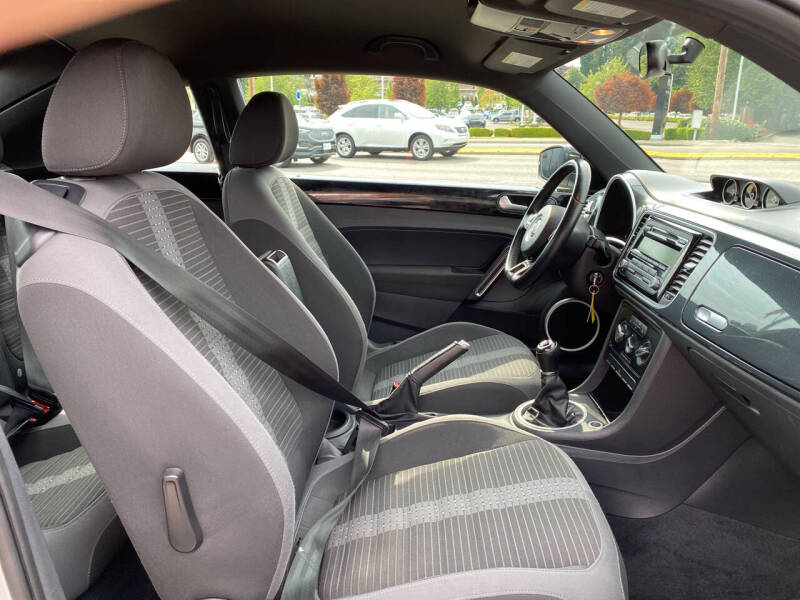 2014 Volkswagen Beetle R-Line