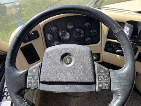 2002 Foretravel GV320 4010