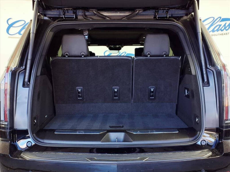 2025 Cadillac Escalade Sport Platinum