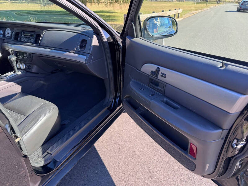 2004 Mercury Marauder