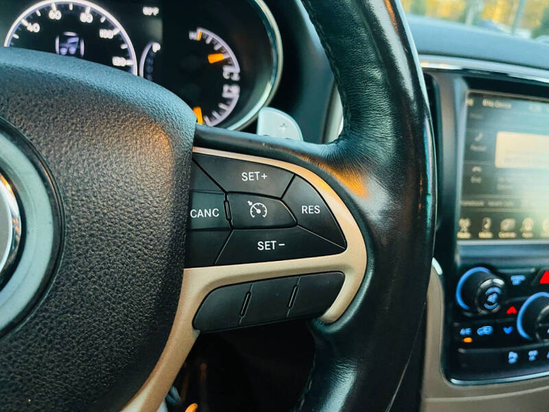 2015 Jeep Grand Cherokee Limited photo 51