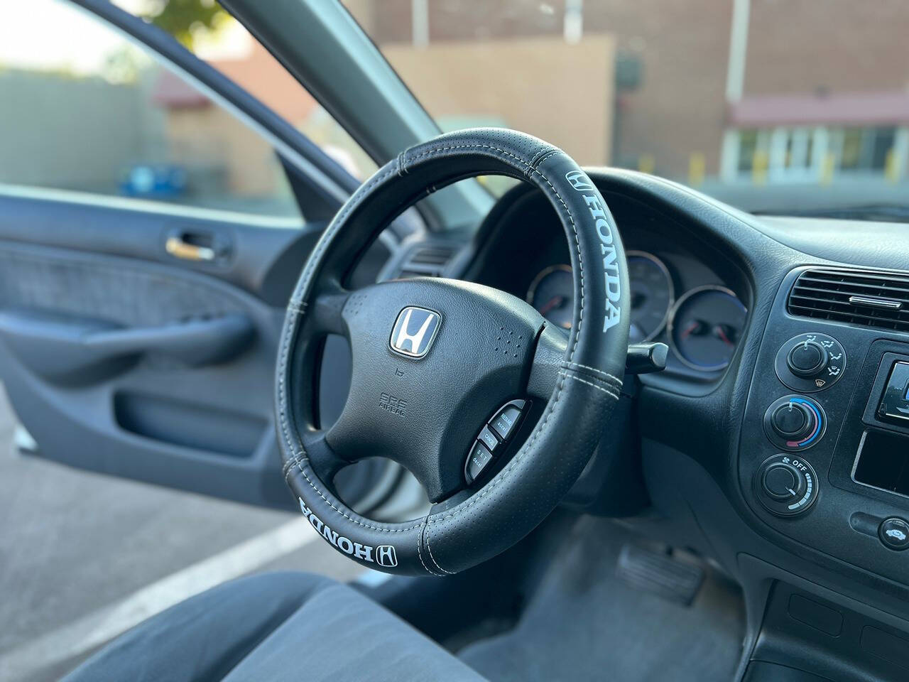 2003 Honda Civic for sale at R&G Auto Sales in Tujunga, CA