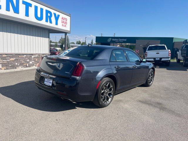 2016 Chrysler 300 S