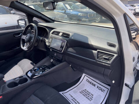 2022 Nissan LEAF SV PLUS