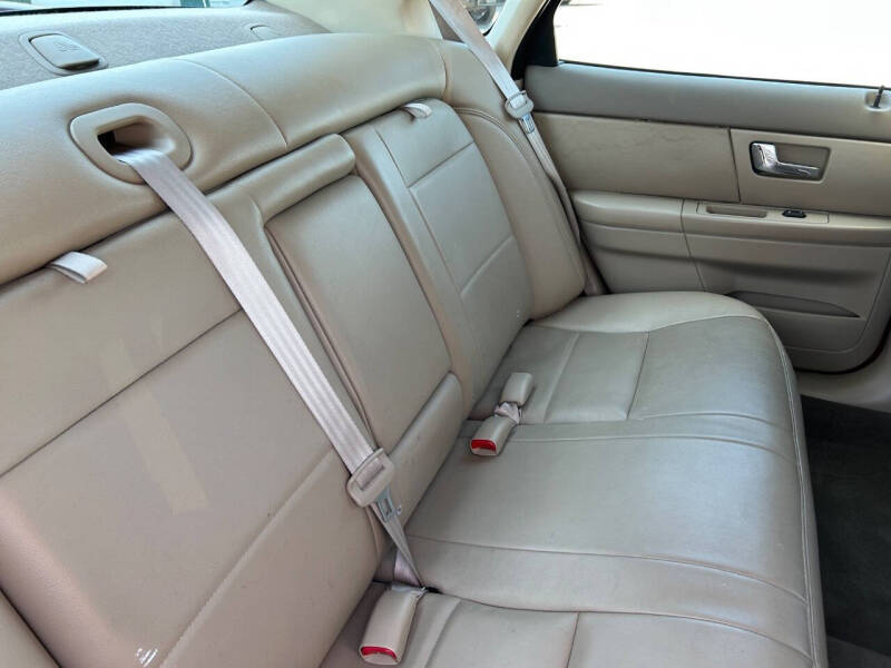 2003 Ford Taurus SES