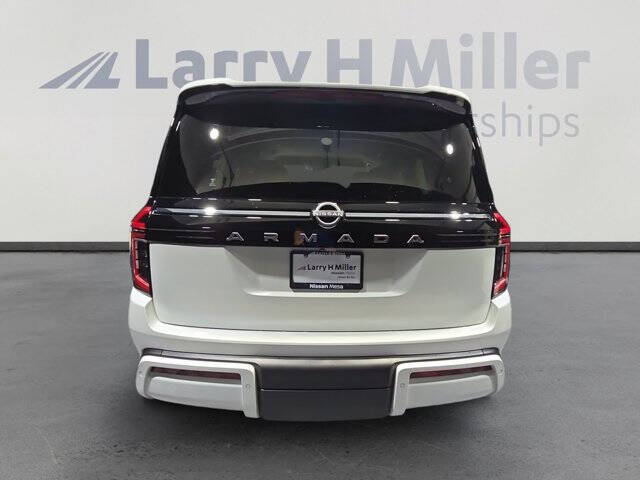 2025 Nissan Armada SV