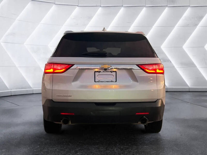 2020 Chevrolet Traverse LS