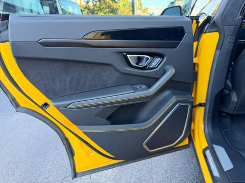 2021 Lamborghini Urus