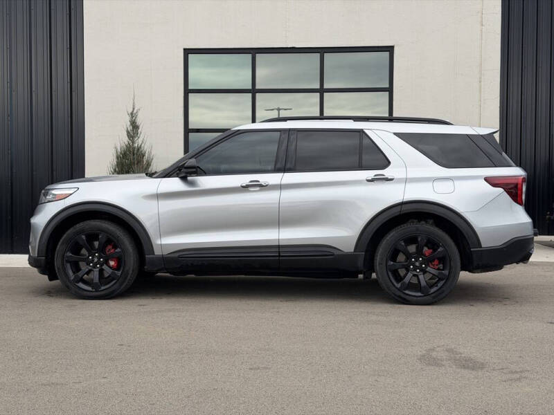 2020 Ford Explorer ST