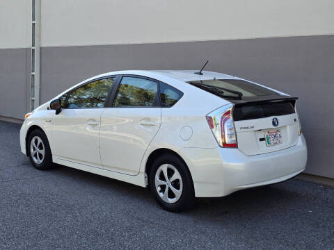 2012 Toyota Prius Three