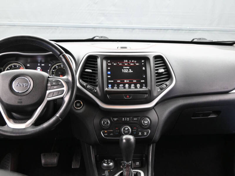 2017 Jeep Cherokee