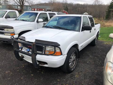 2004 GMC Sonoma for sale at CENTRAL AUTO SALES LLC in Norwich NY