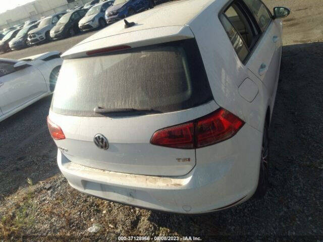 2017 Volkswagen Golf