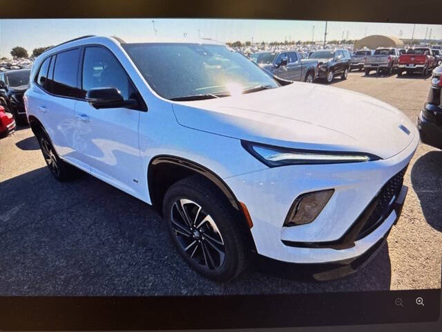 2025 Buick Enclave Sport Touring