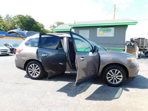 2013 Nissan Pathfinder SV
