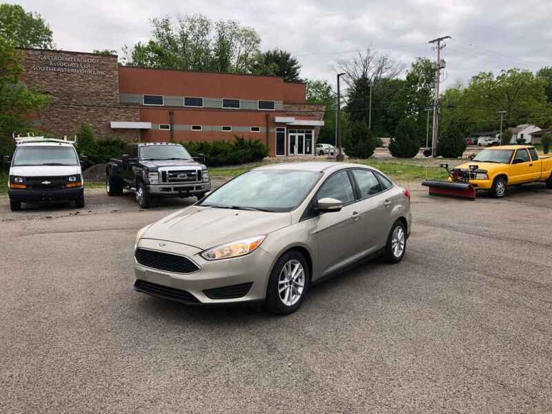 2016 Ford Focus for sale at DILLON LAKE MOTORS LLC in Zanesville OH