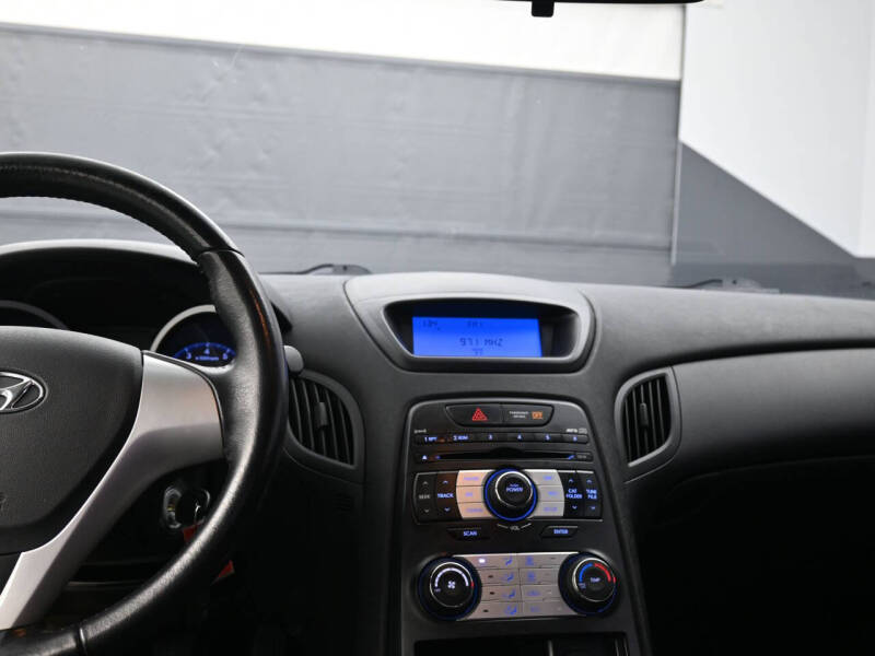 2010 Hyundai Genesis Coupe