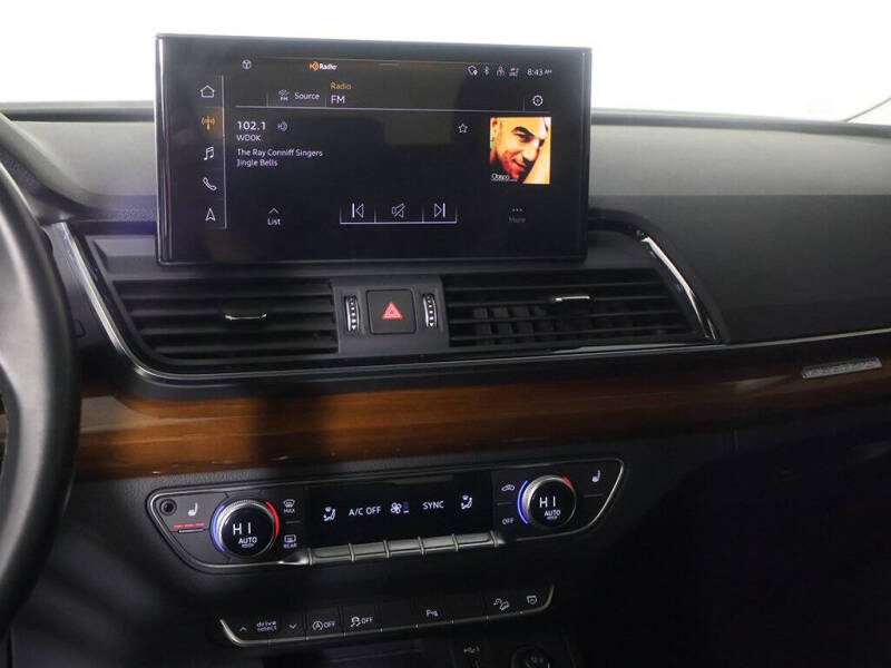 2023 Audi Q5 quattro Premium 40 TFSI