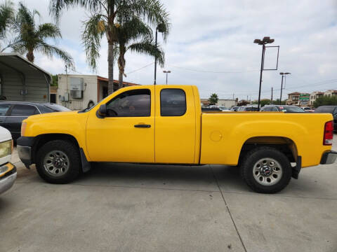 2013 GMC Sierra 1500 for sale at E and M Auto Sales in Bloomington CA