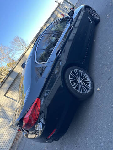 2017 BMW 5 Series 530i