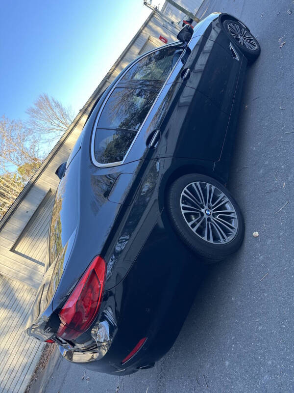 2017 BMW 5 Series 530i