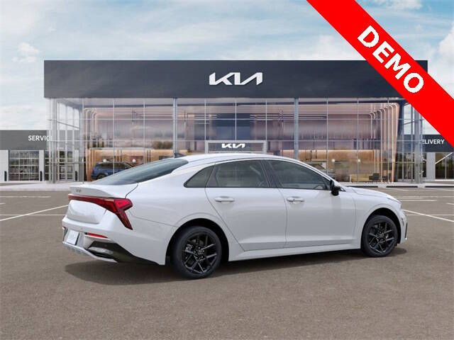 2025 Kia K5 LXS