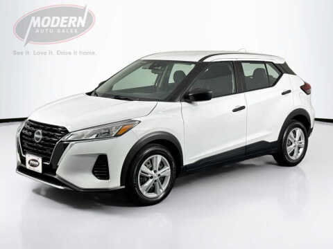 2023 Nissan Kicks S