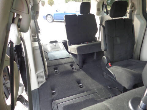2011 Dodge Grand Caravan Crew