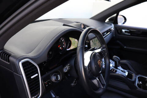 2019 Porsche Cayenne S