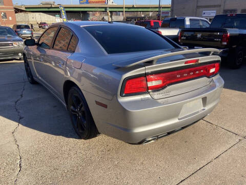 2014 Dodge Charger SXT