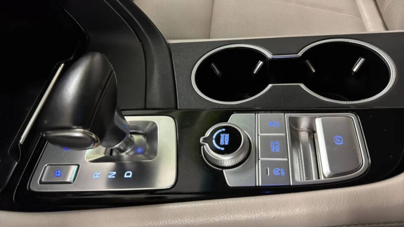 2020 Genesis G70