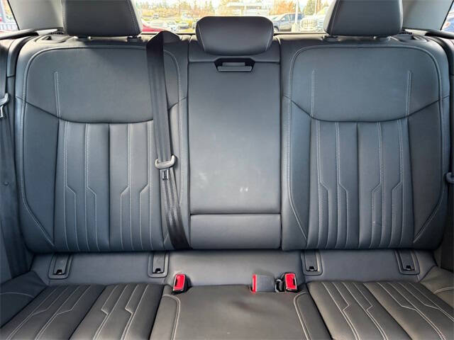 2019 Audi e-tron quattro Prestige