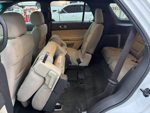 2014 Ford Explorer