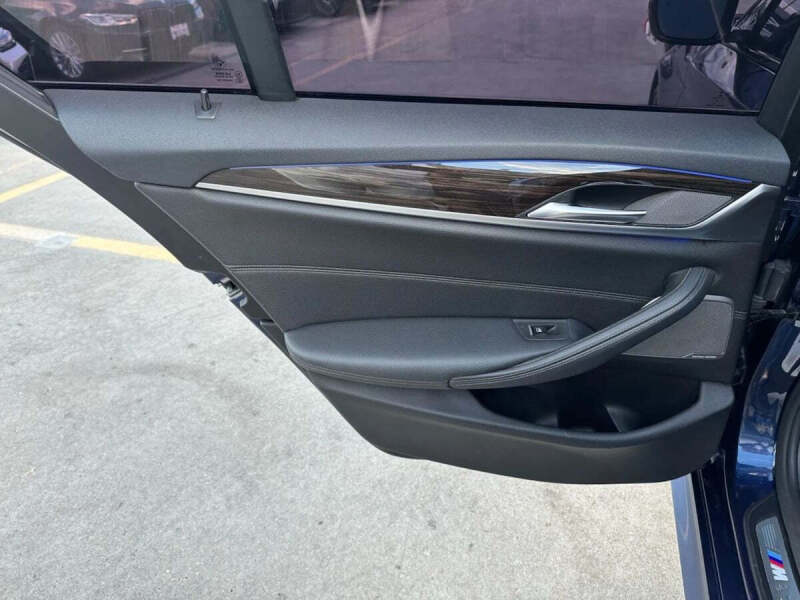 2019 BMW 5 Series 540i