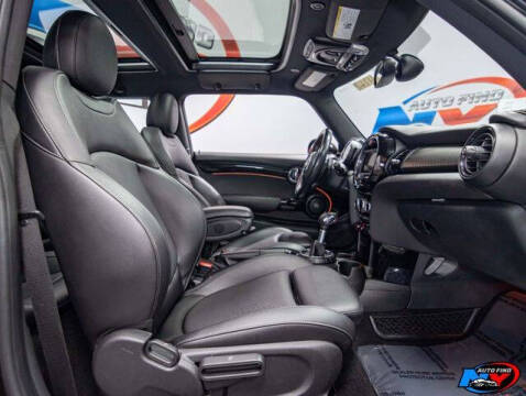 2017 MINI Hardtop 2 Door Cooper S