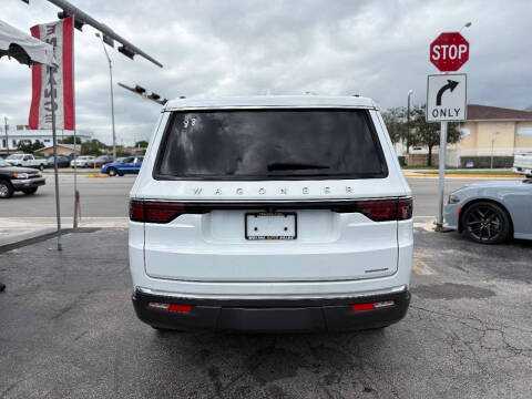 2022 Jeep Wagoneer Series III
