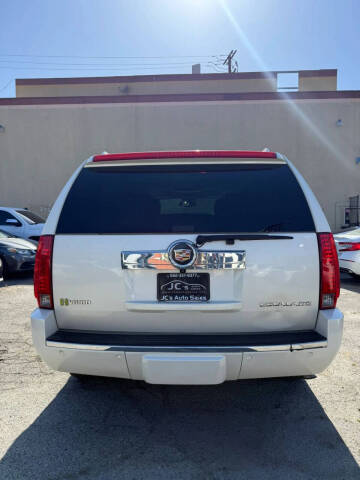 2013 Cadillac Escalade Hybrid
