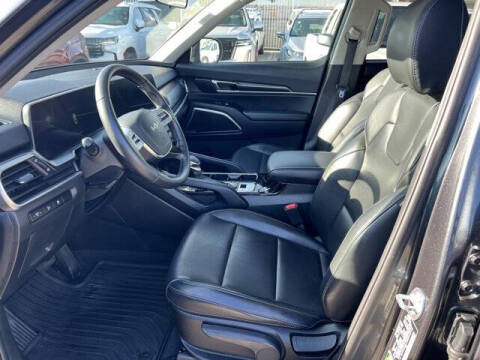 2024 Kia Telluride LX