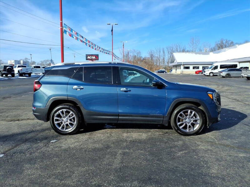 2024 GMC Terrain SLT