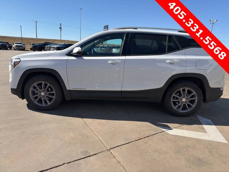 2023 GMC Terrain SLT