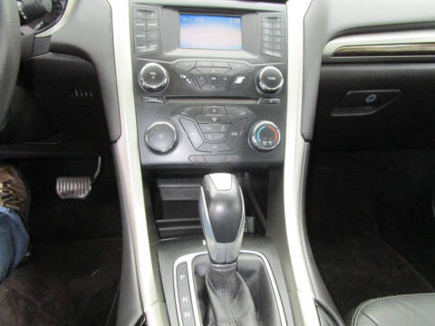 2013 Ford Fusion SE
