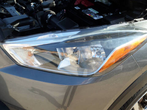 2019 Nissan Kicks S