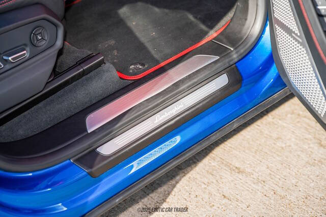 2019 Lamborghini Urus